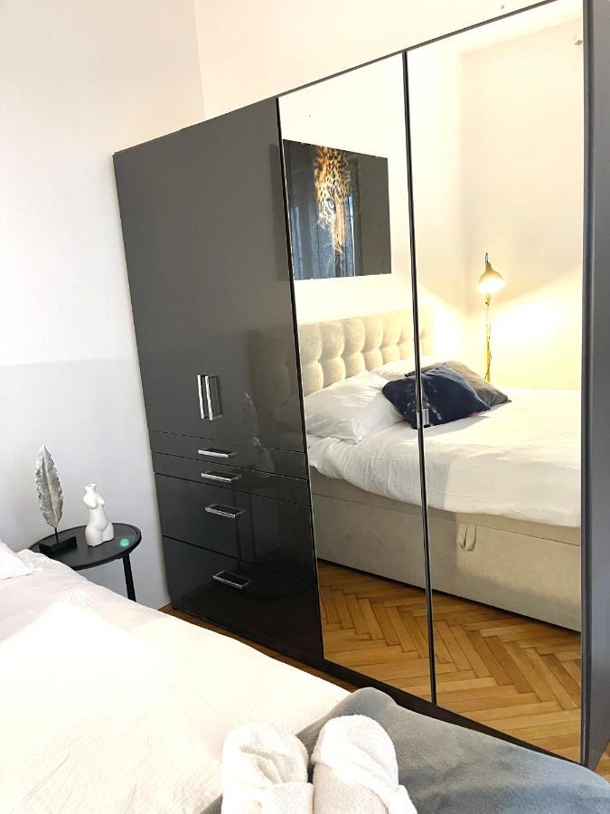 Studio Manu Apartment Split Exterior foto